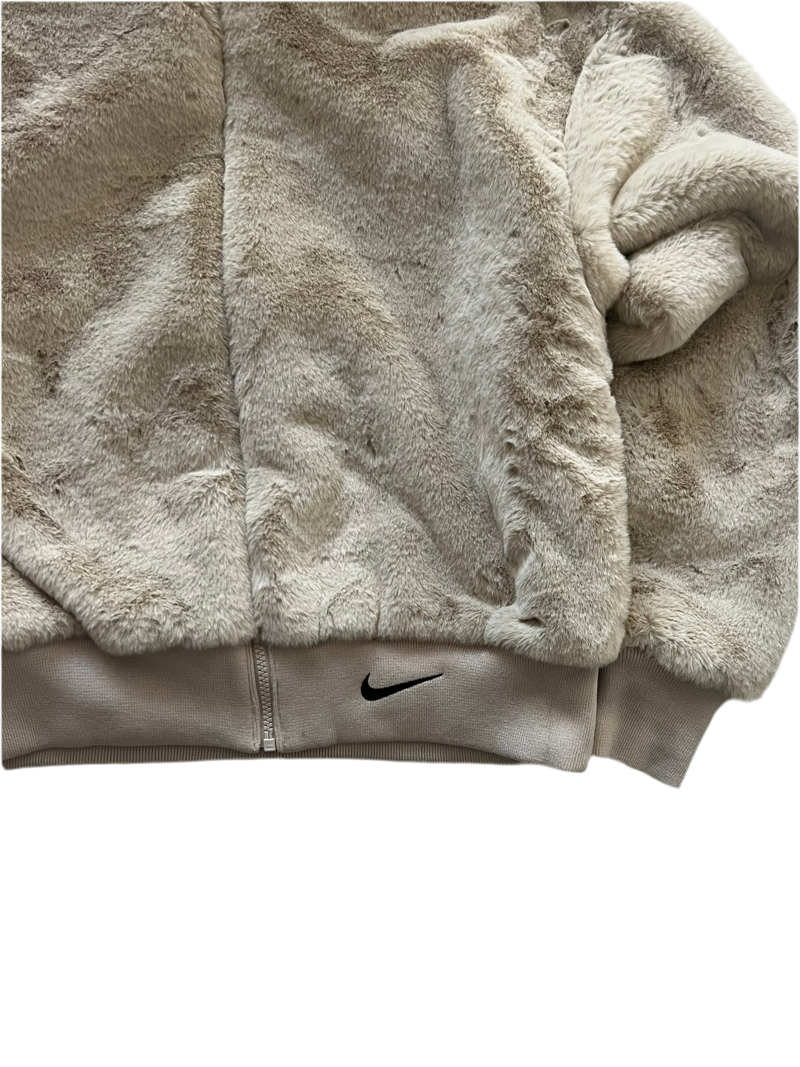 Nike bomber jacket (S)