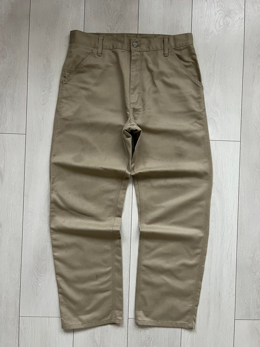 Carhartt chinos (M)