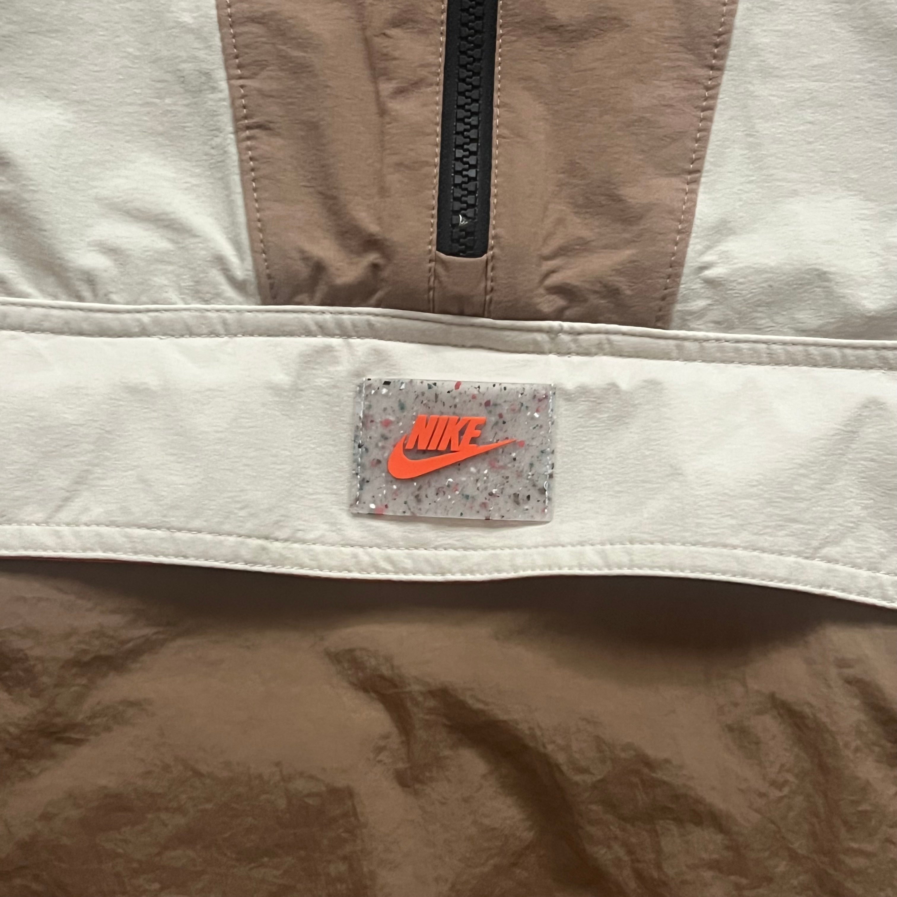Nike windbreaker 1/4 half zip (M)