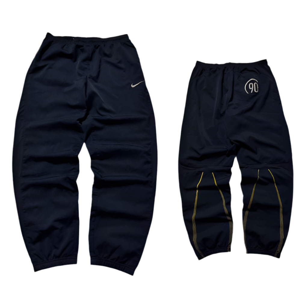 Nike vintage trackpants(XL)