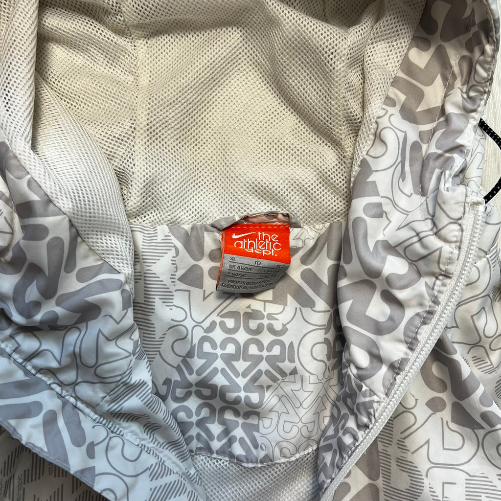 Nike vintage windbreaker (XL)