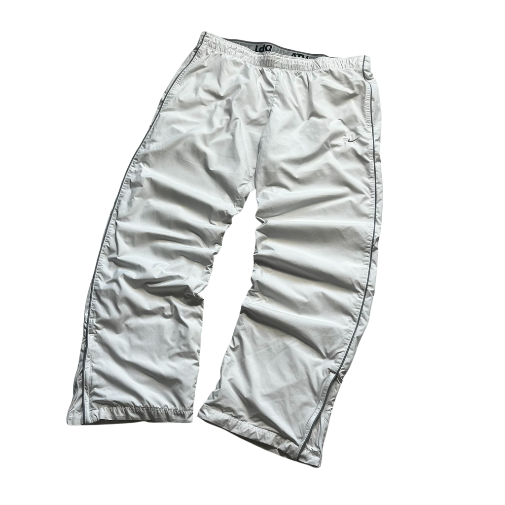 Nike vintage trackpants (M)