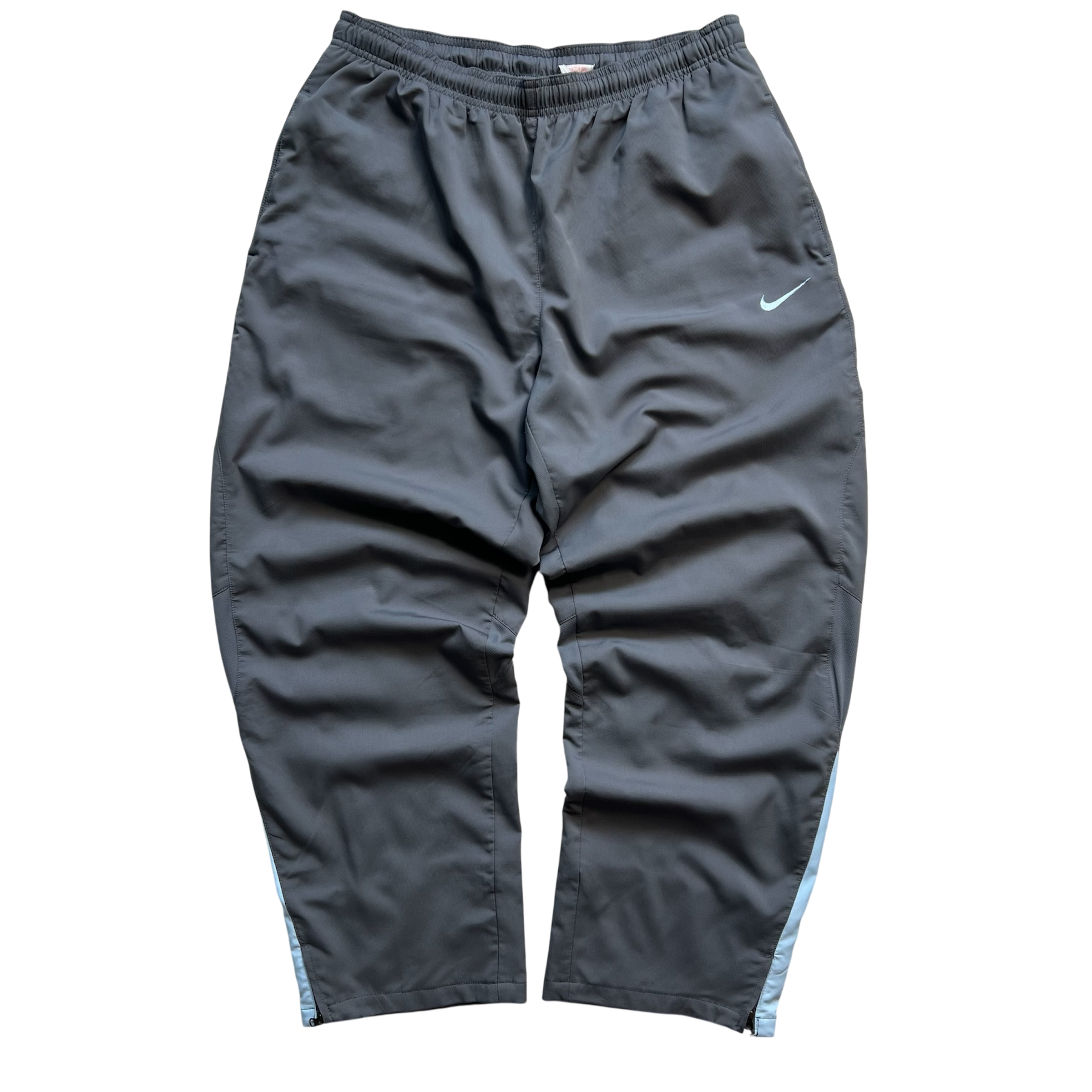 Nike trackpants (L)