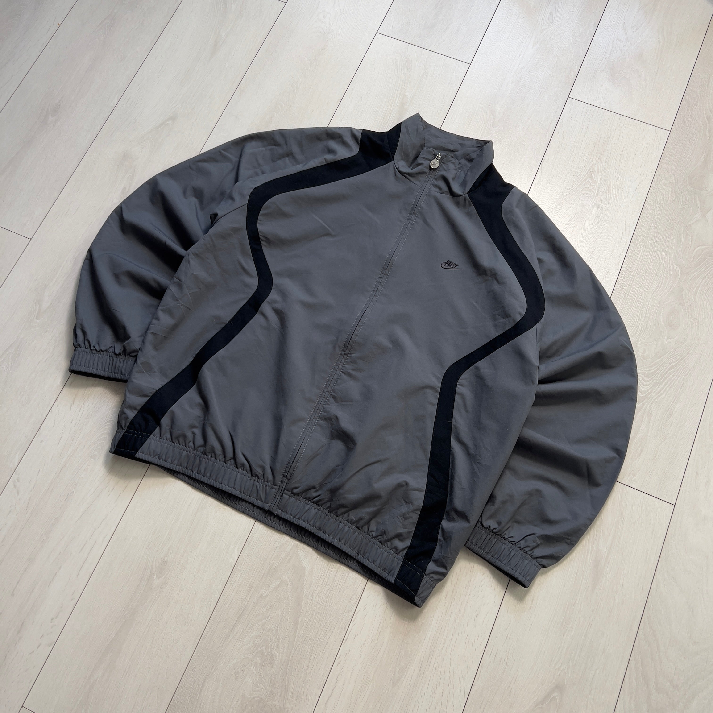 Nike vintage trackjacket (XL)