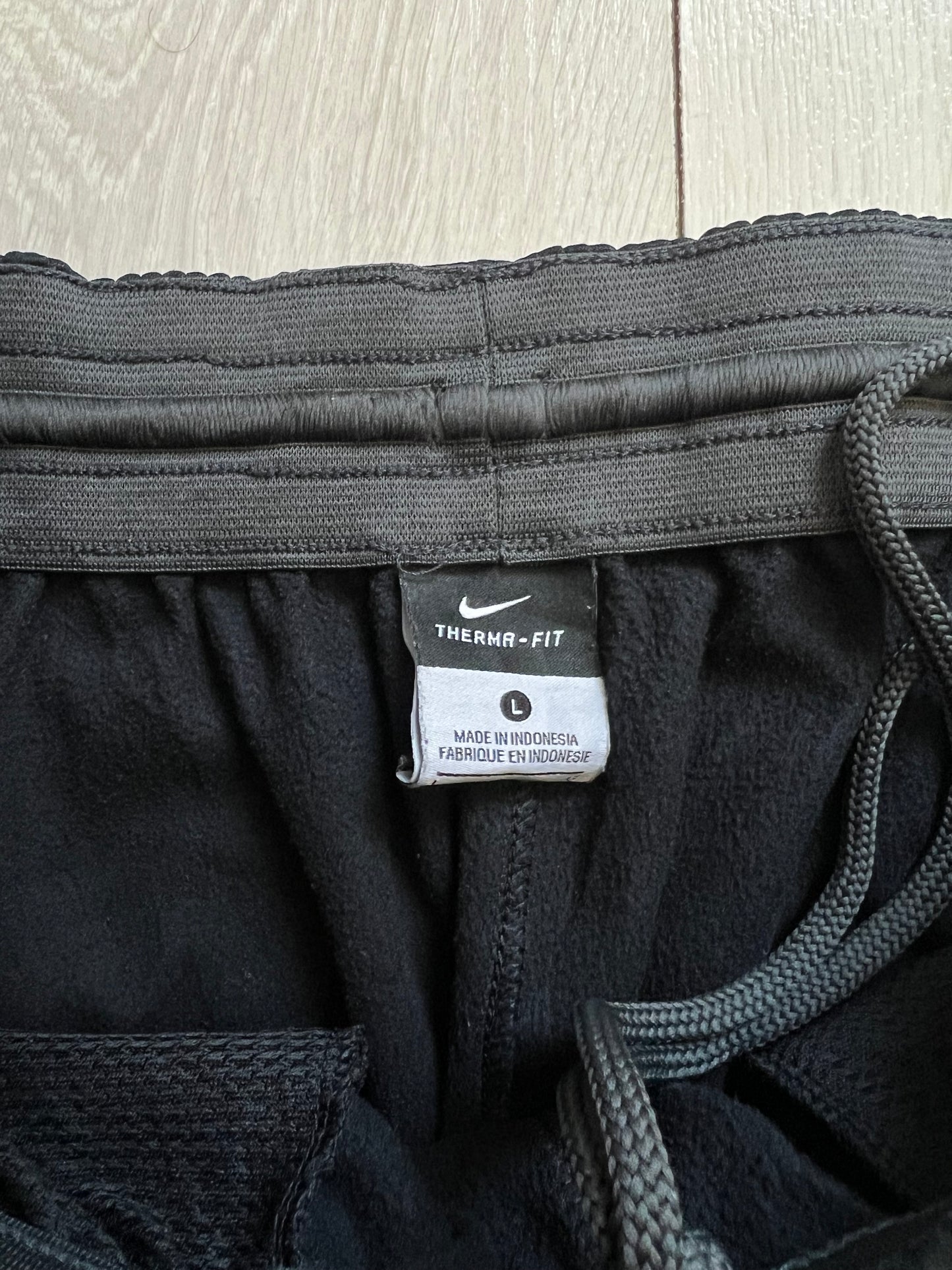 Nike vinatage trackpants