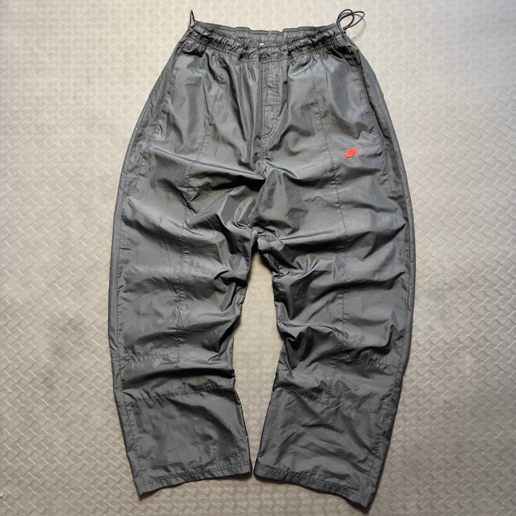 Nike vintage trackpants (L)
