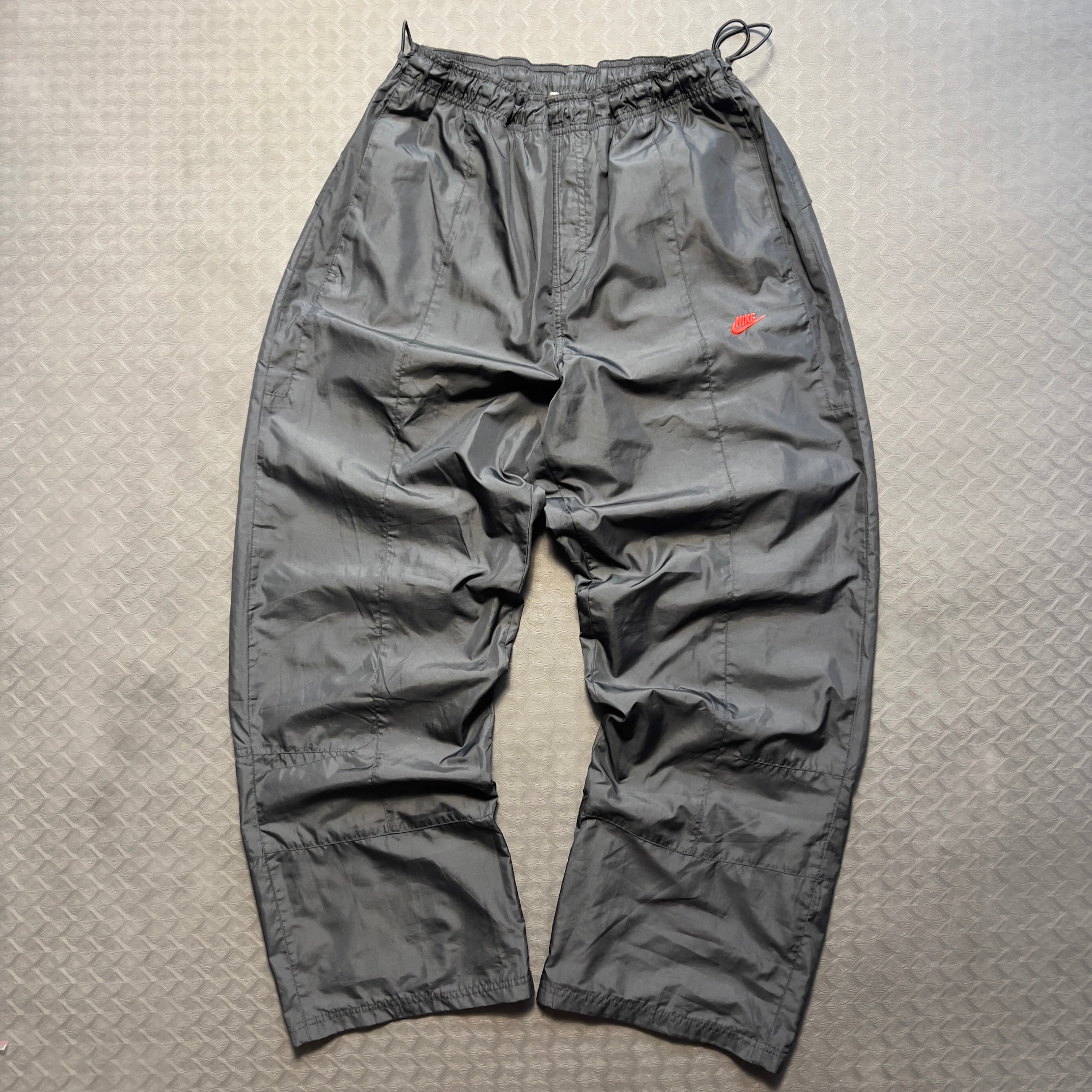 Nike vintage trackpants (L)
