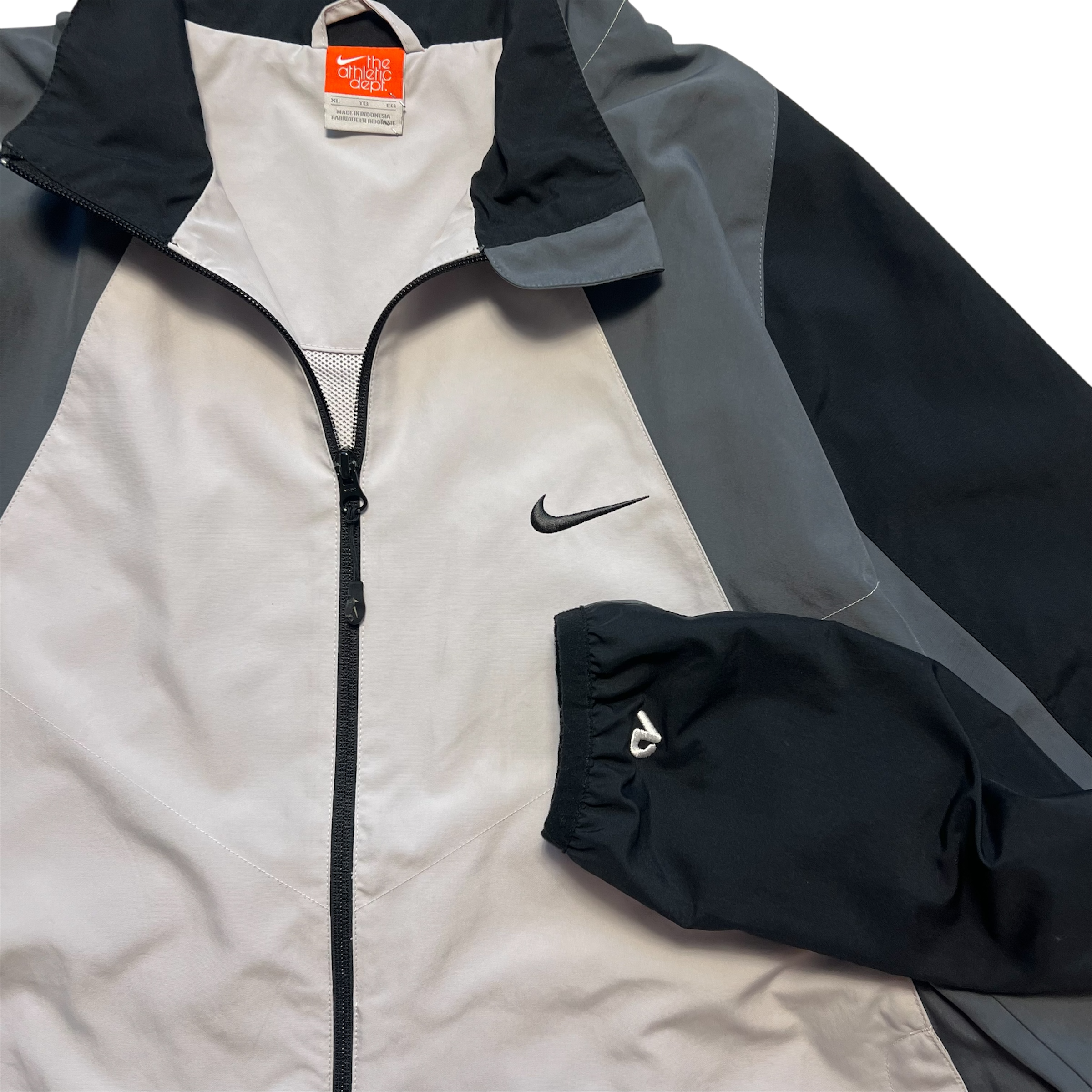 Nike vintage tracjackets (XL)