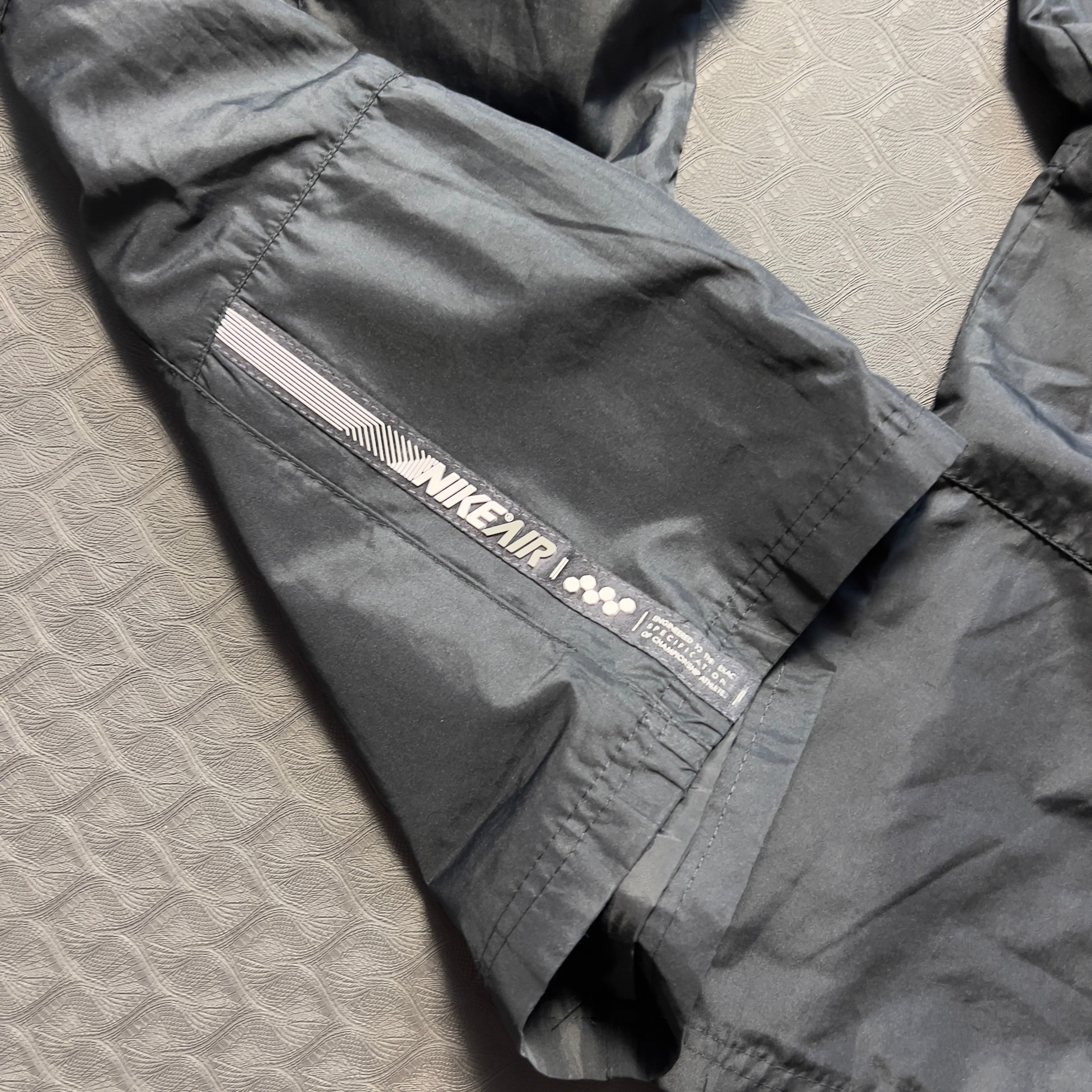 Nike vintage trackpants (L)