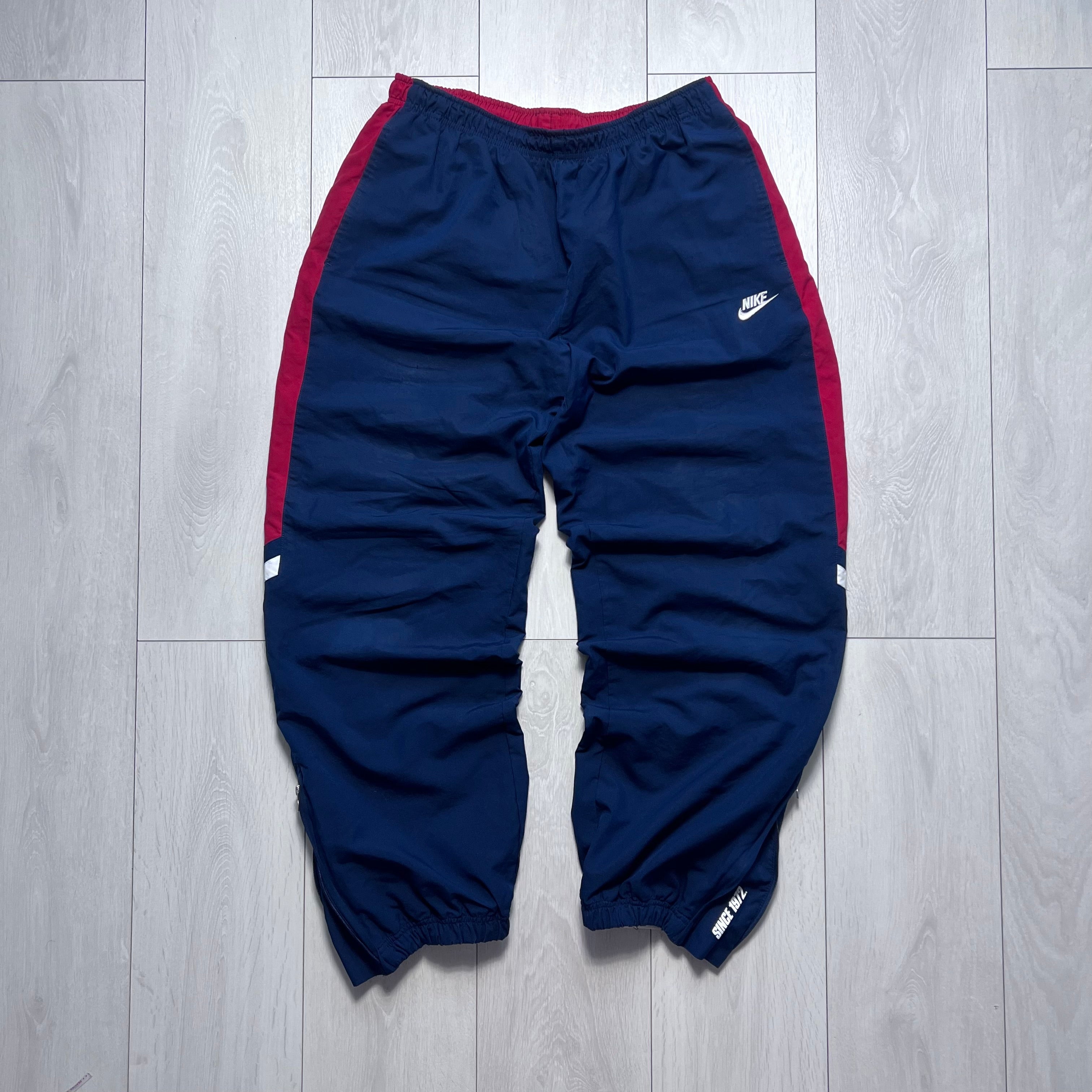 Nike vintage Trackpants (XL)