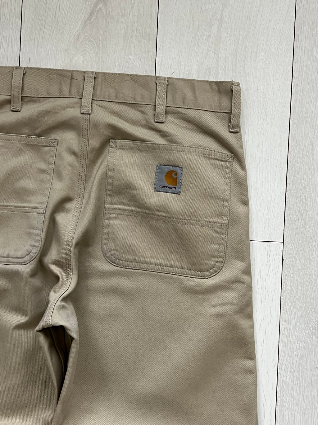 Carhartt chinos (M)
