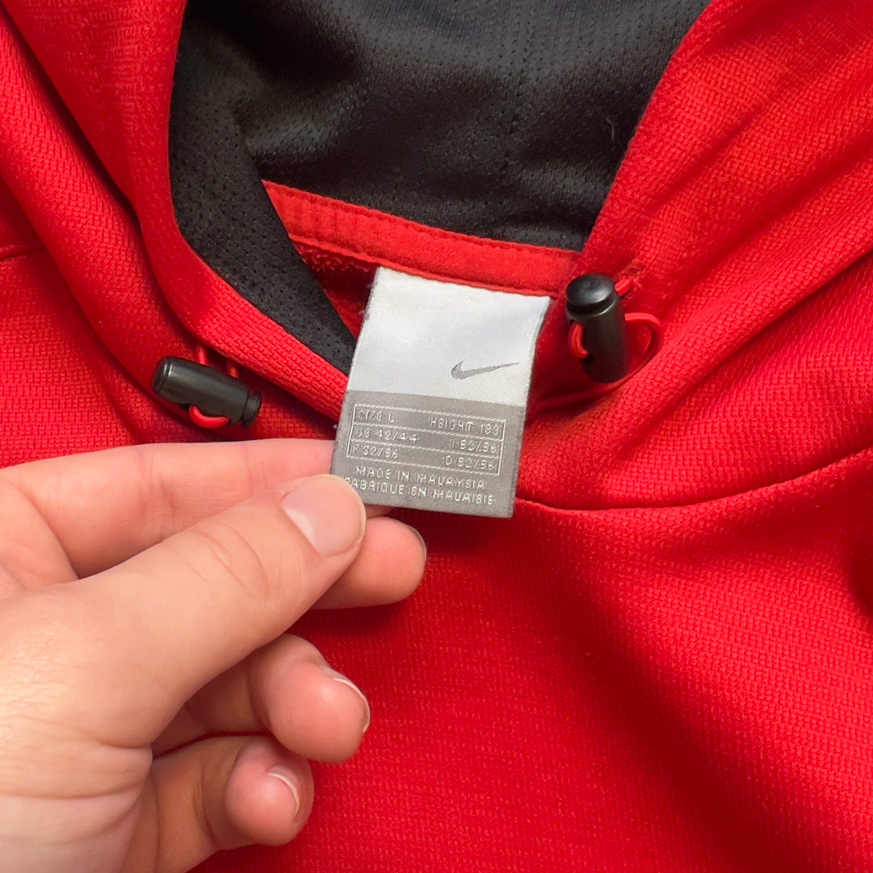 Nike vintage hoodie (L)