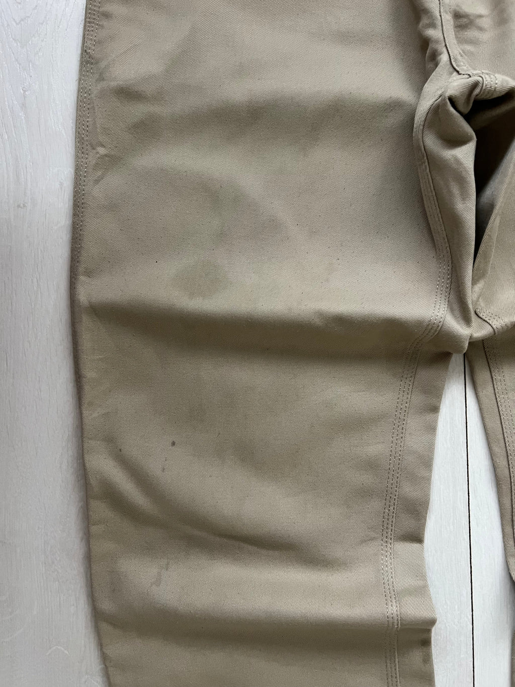 Carhartt chinos (M)