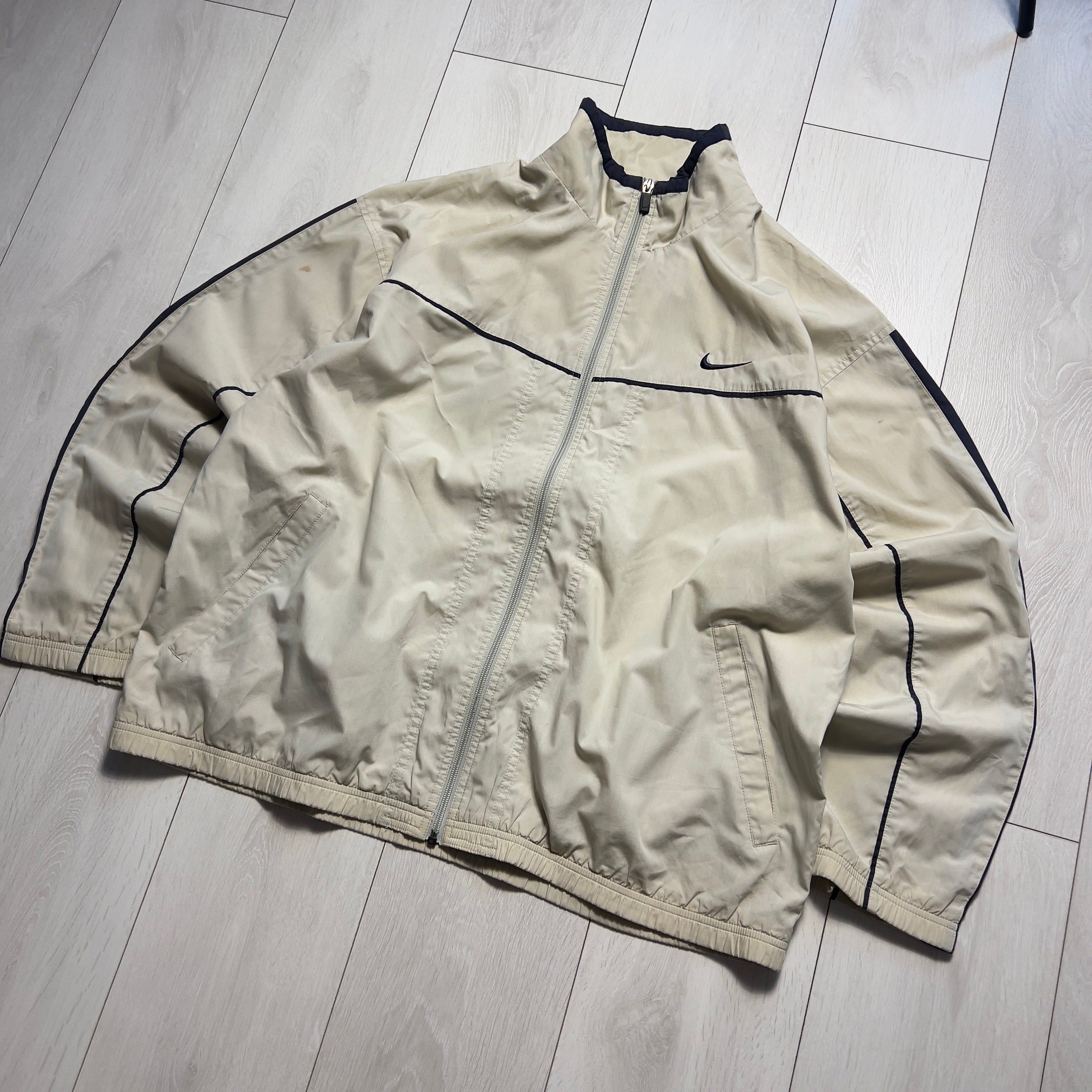 Nike vintage 90’ trackjacket (L)