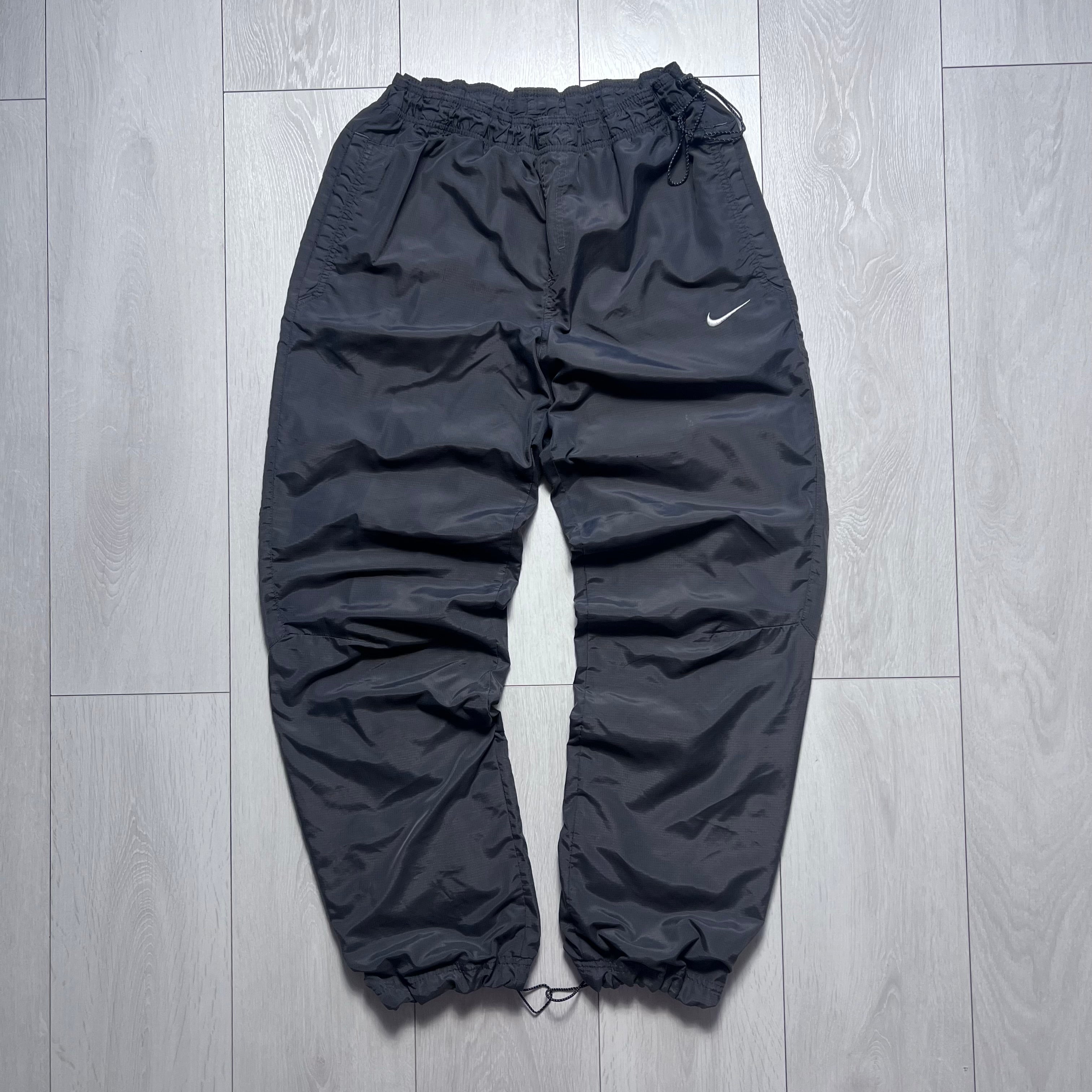 Nike vintage trackpants (M)