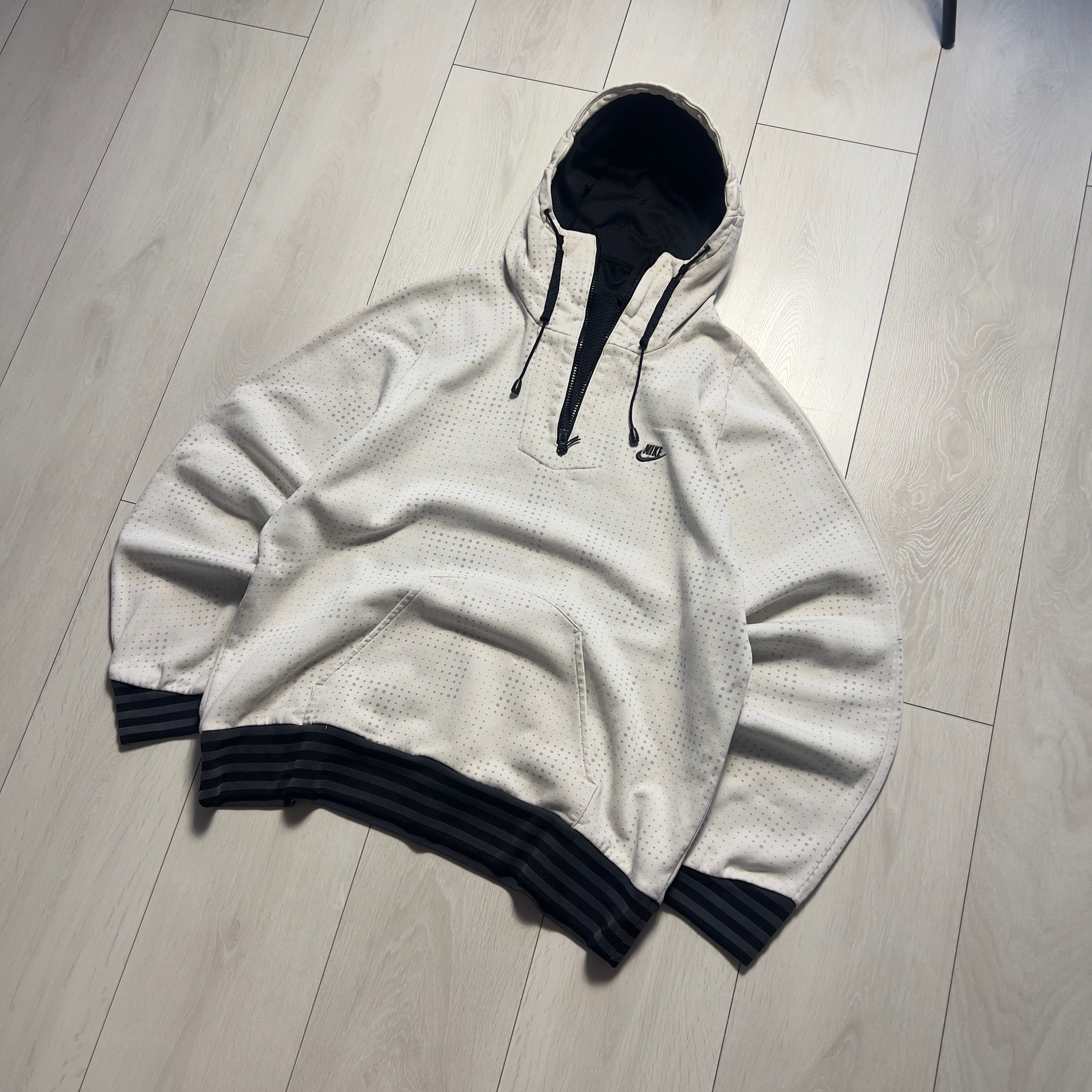 Nike shox vintage hoodie (L)
